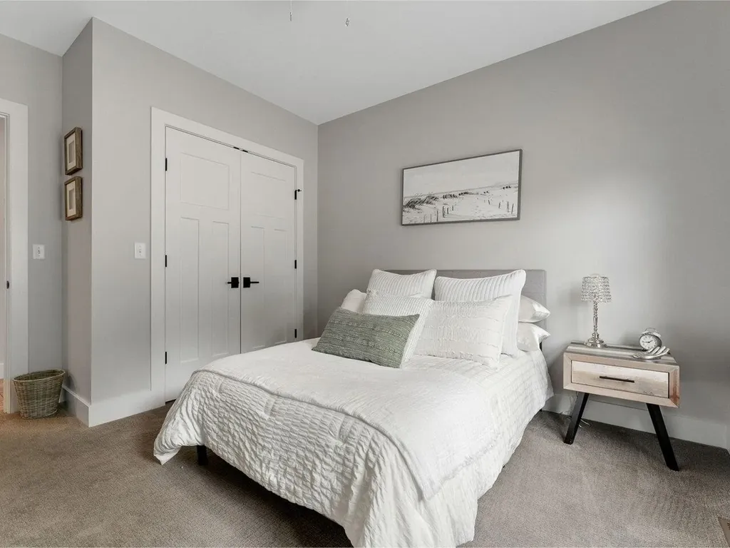 64 Henry Way St. George VT 05495