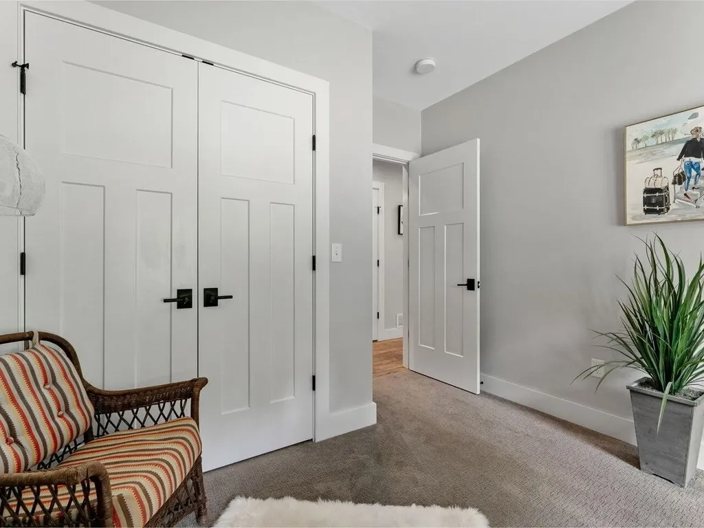64 Henry Way St. George VT 05495