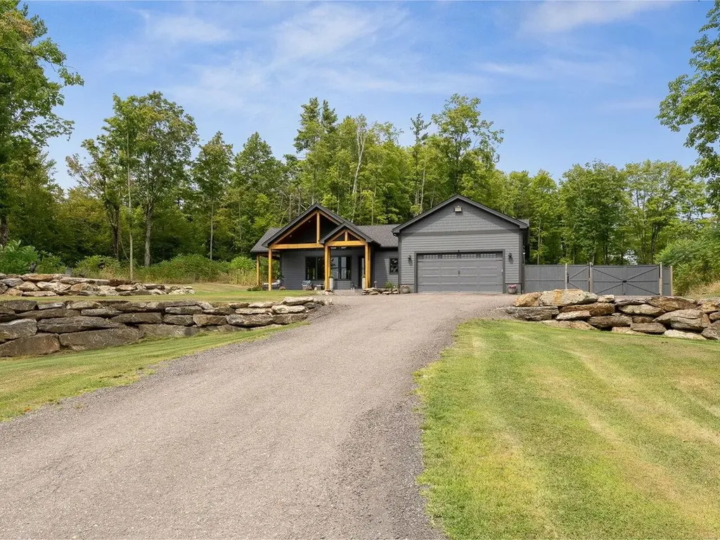 64 Henry Way St. George VT 05495