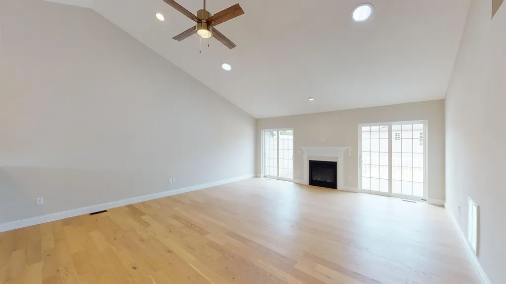 5A Connor Court Epping NH 03042