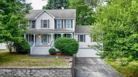 12 Hibiscus Way Nashua NH 03062