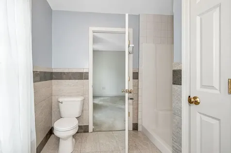 12 Hibiscus Way Nashua NH 03062