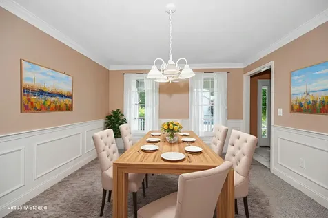 12 Hibiscus Way Nashua NH 03062