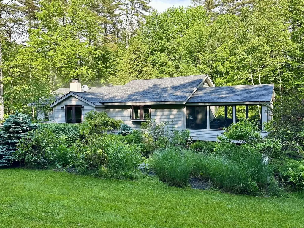 202 Pratt Bridge Road Jamaica VT 05343