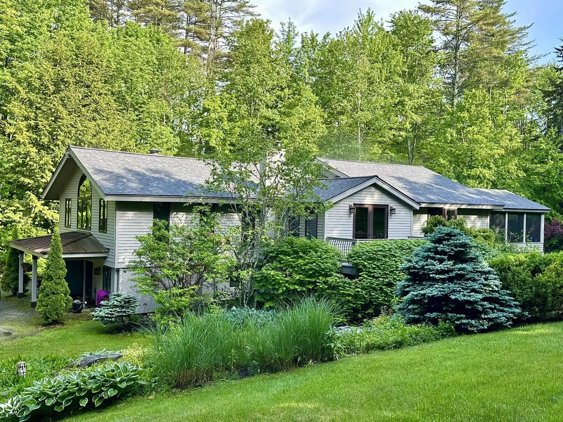 202 Pratt Bridge Road Jamaica VT 05343