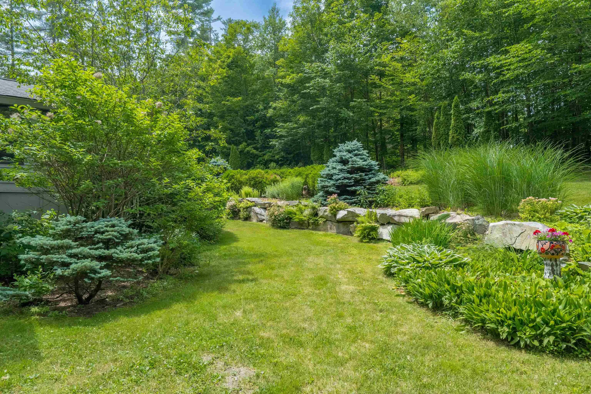 202 Pratt Bridge Road Jamaica VT 05343