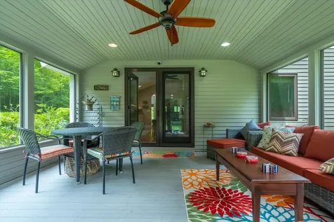 202 Pratt Bridge Road Jamaica VT 05343