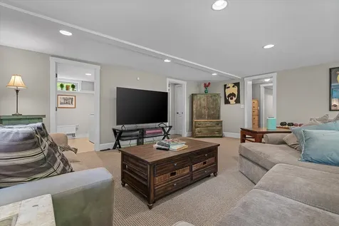 202 Pratt Bridge Road Jamaica VT 05343