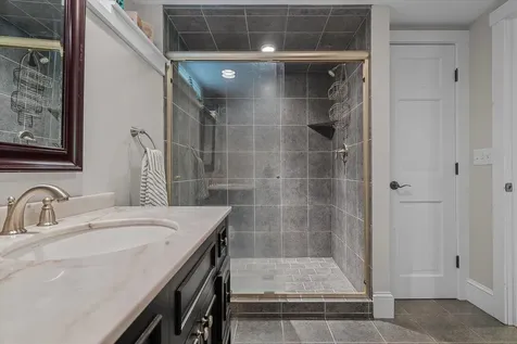 202 Pratt Bridge Road Jamaica VT 05343