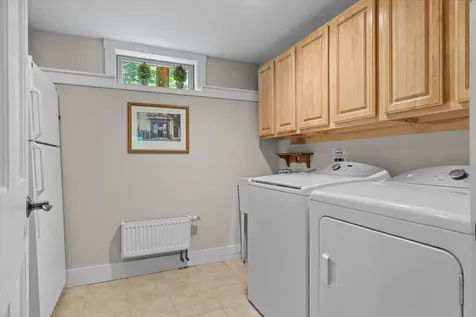 202 Pratt Bridge Road Jamaica VT 05343