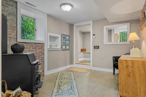 202 Pratt Bridge Road Jamaica VT 05343