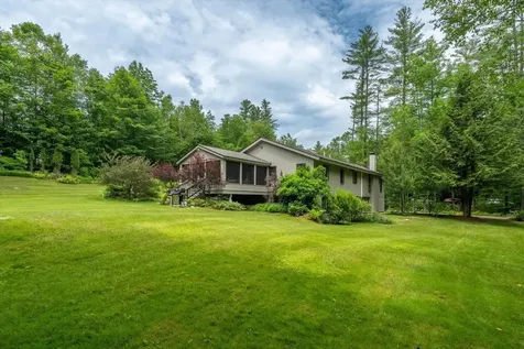 202 Pratt Bridge Road Jamaica VT 05343