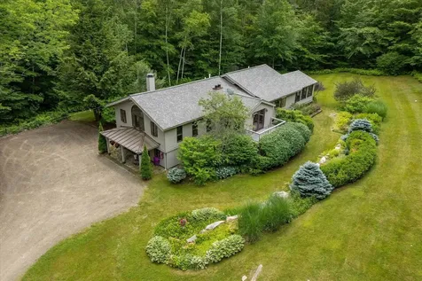 202 Pratt Bridge Road Jamaica VT 05343