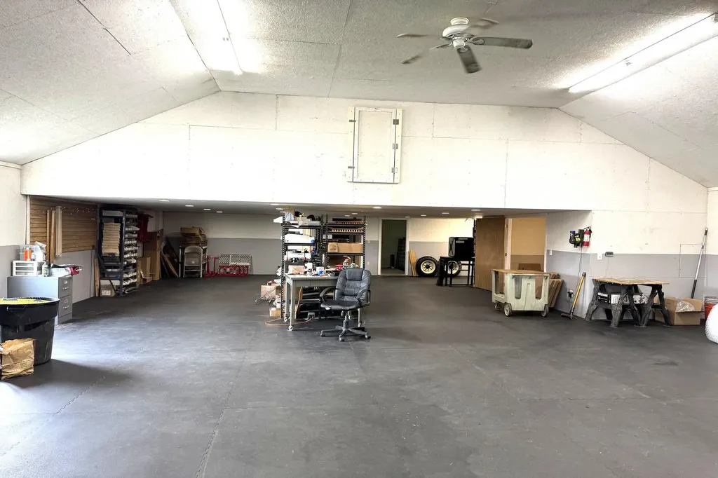 2631 North Grove Street Rutland City VT 05701