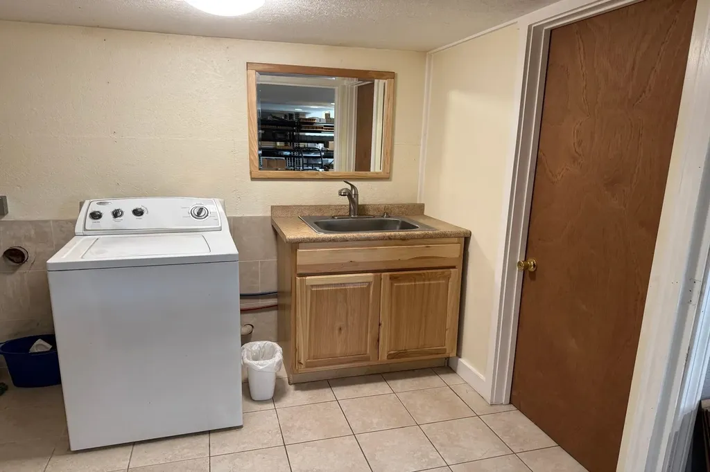 2631 North Grove Street Rutland City VT 05701