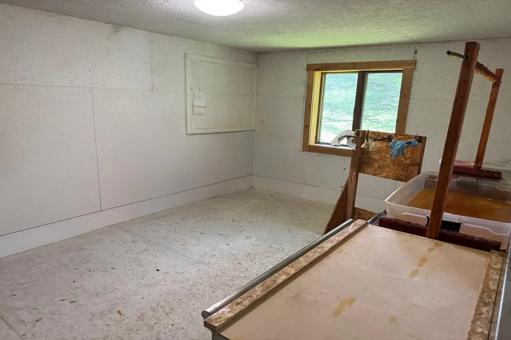 2631 North Grove Street Rutland City VT 05701