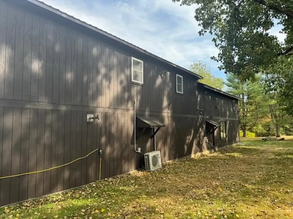 2631 North Grove Street Rutland City VT 05701