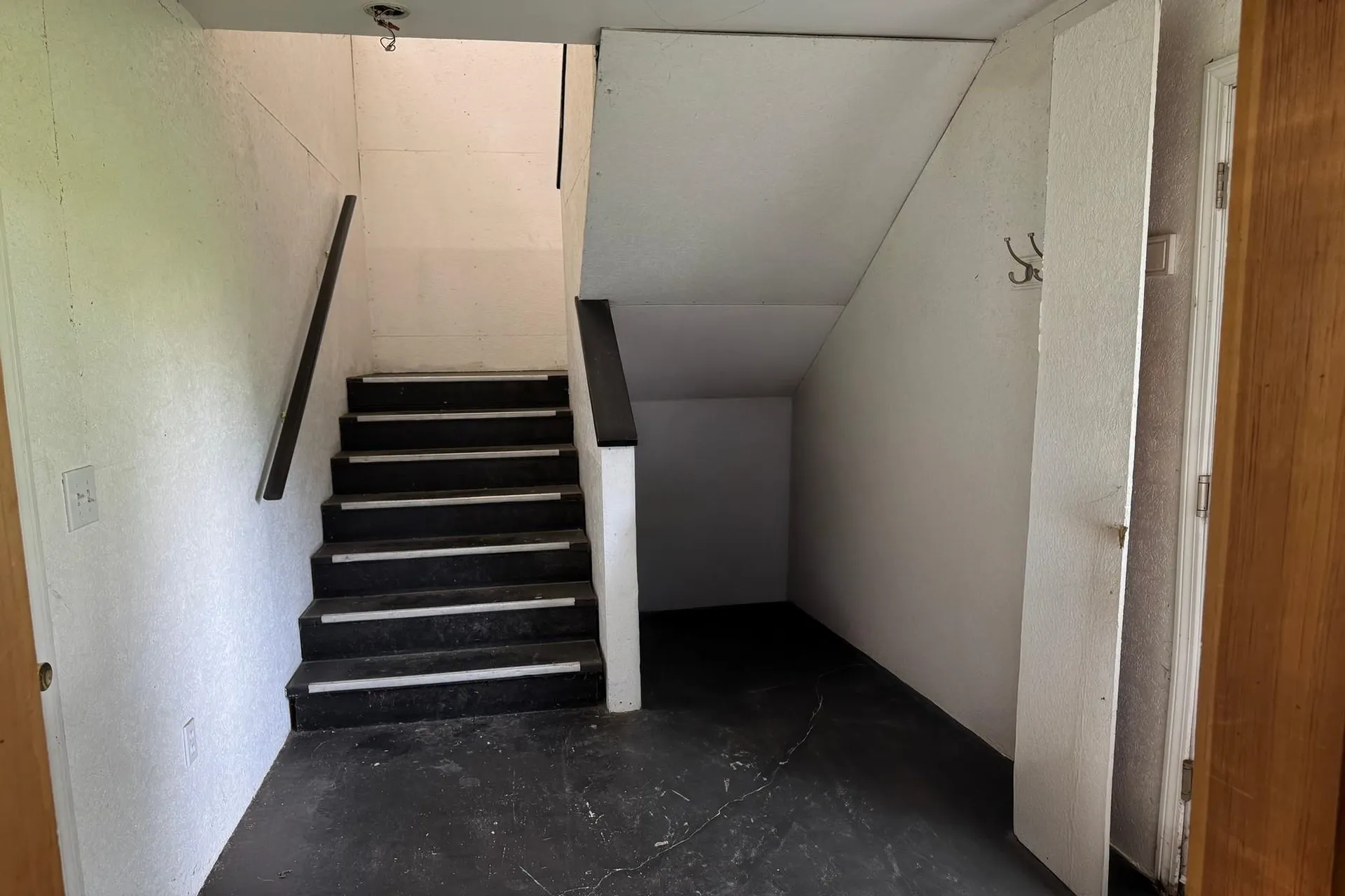 2631 North Grove Street Rutland City VT 05701