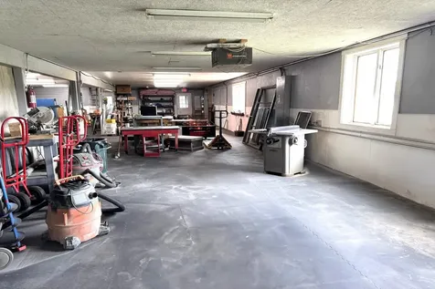 2631 North Grove Street Rutland City VT 05701