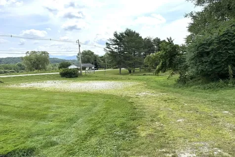 2631 North Grove Street Rutland City VT 05701