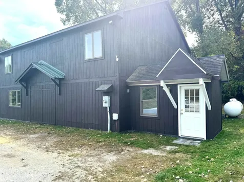 2631 North Grove Street Rutland City VT 05701