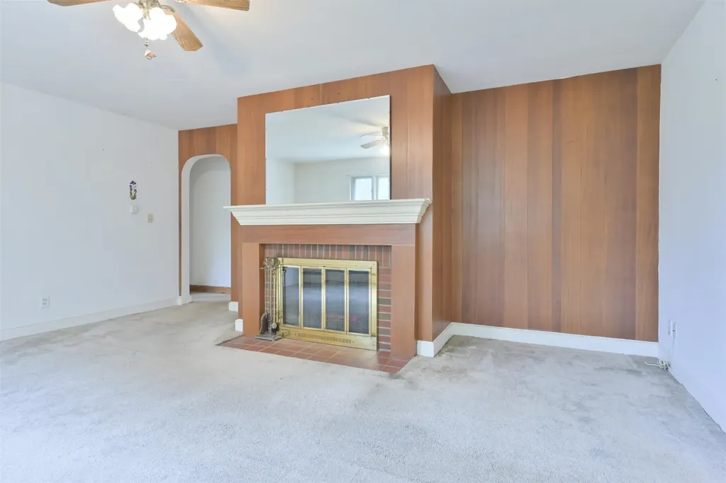 55 Epping Street Raymond NH 03077