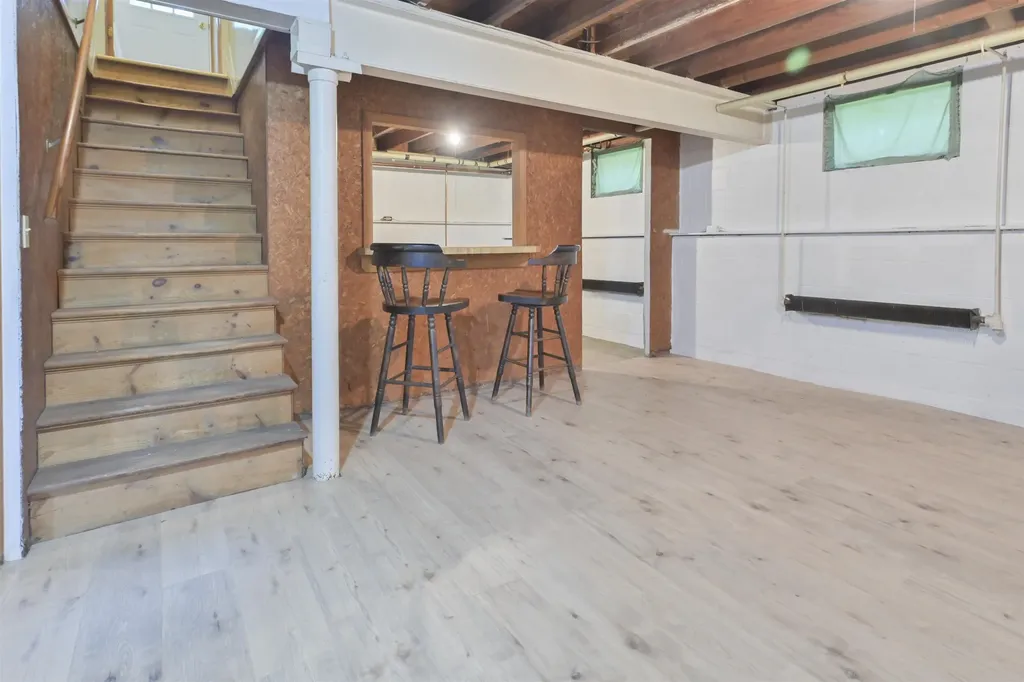 55 Epping Street Raymond NH 03077