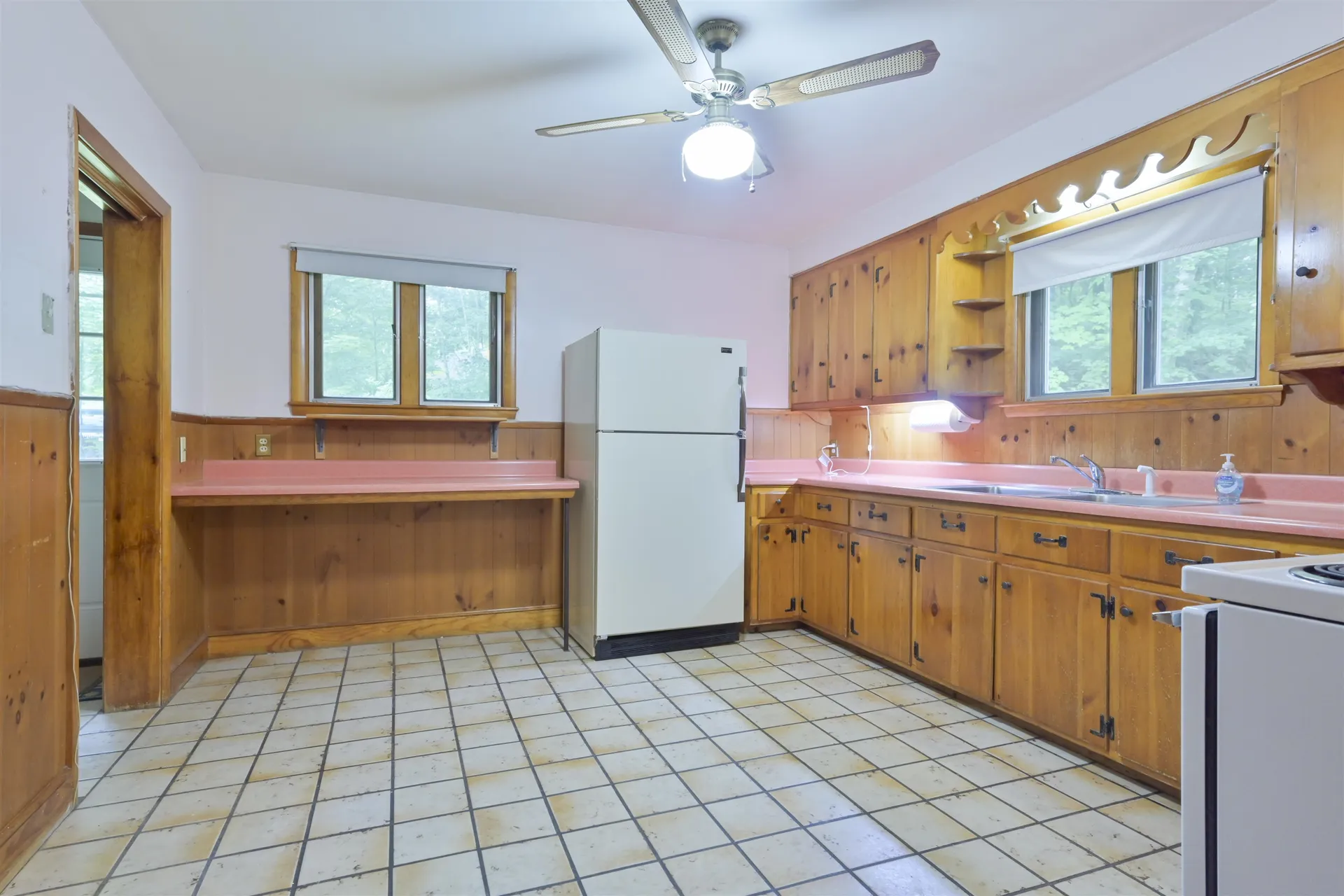 55 Epping Street Raymond NH 03077