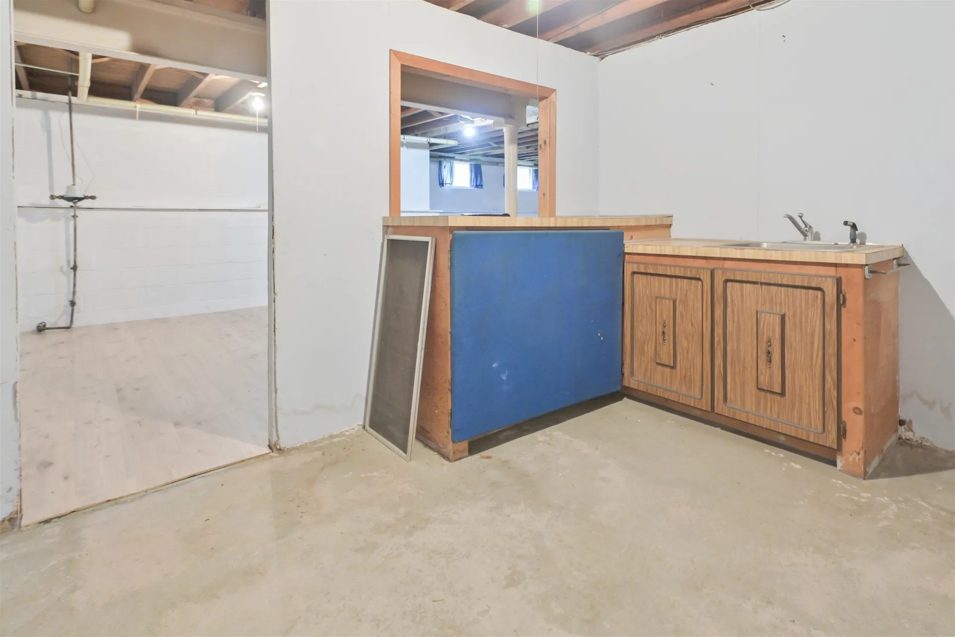 55 Epping Street Raymond NH 03077