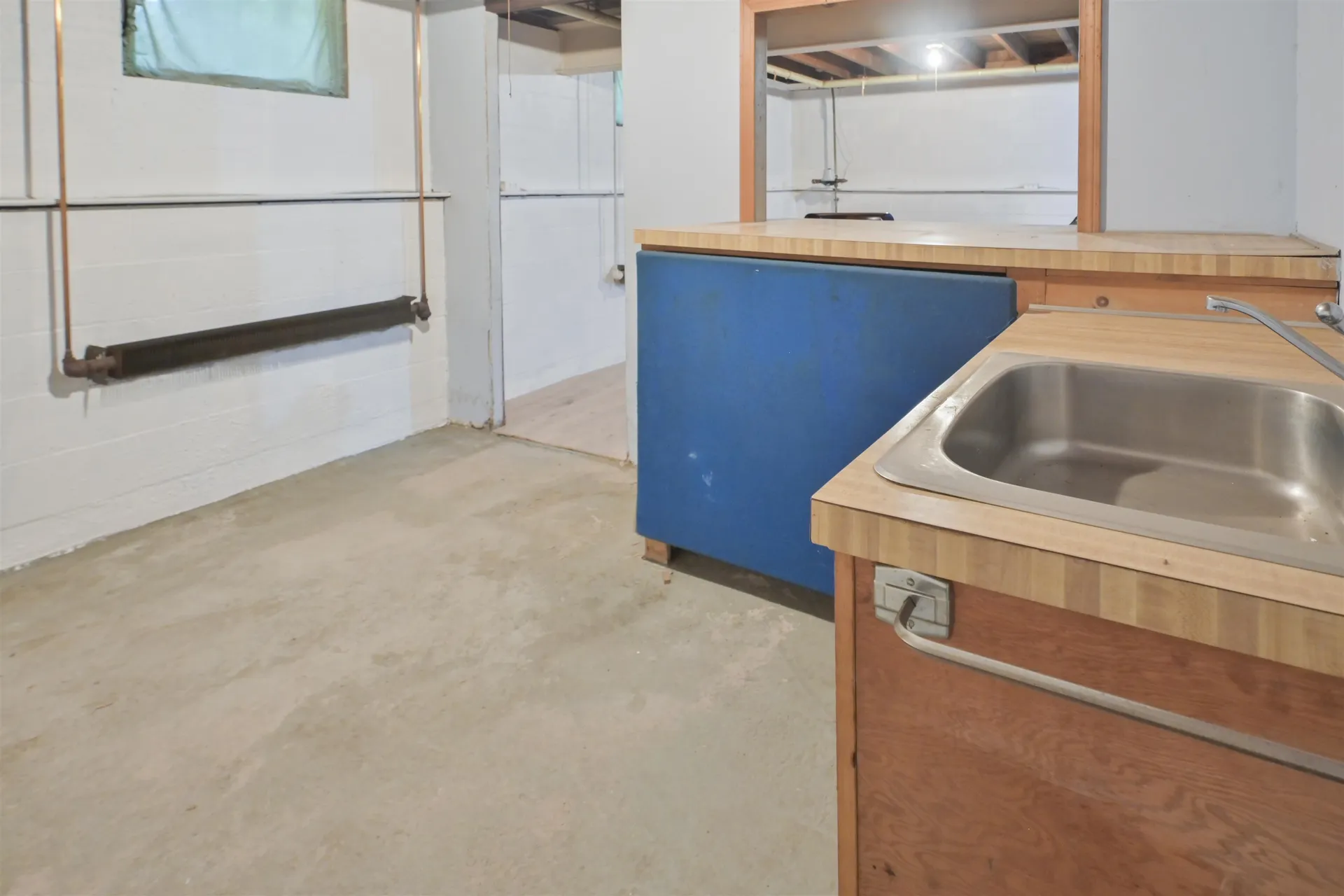 55 Epping Street Raymond NH 03077