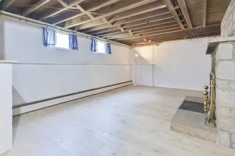 55 Epping Street Raymond NH 03077