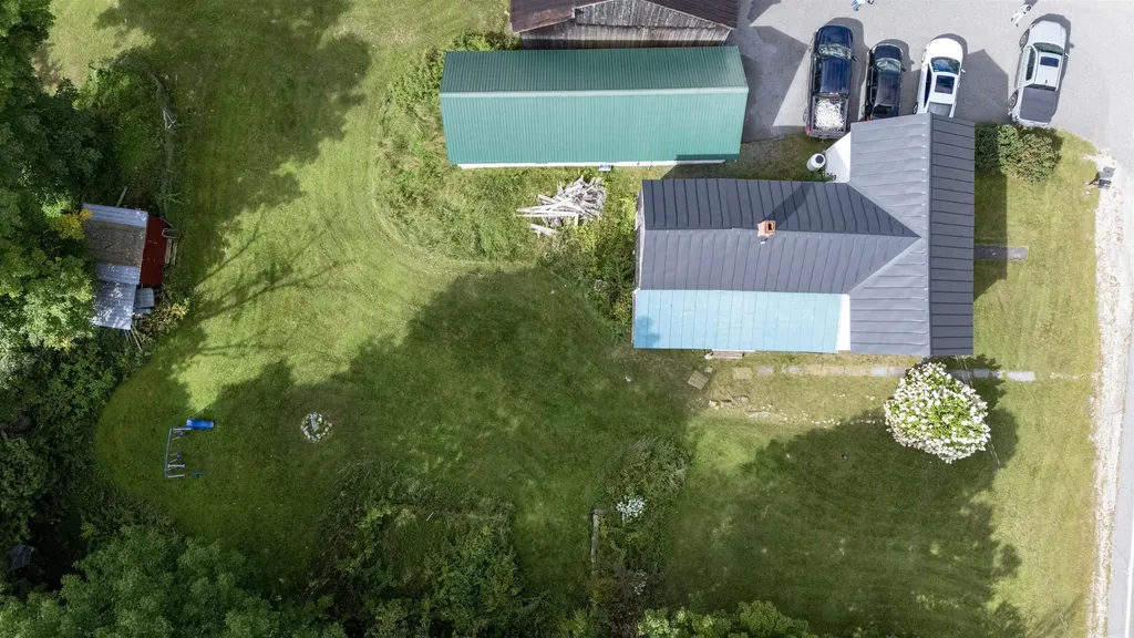 476 Vt Route 25 Topsham VT 05086