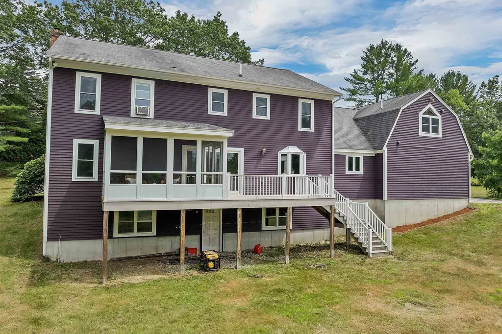 89 Kendall Pond Road Windham NH 03087