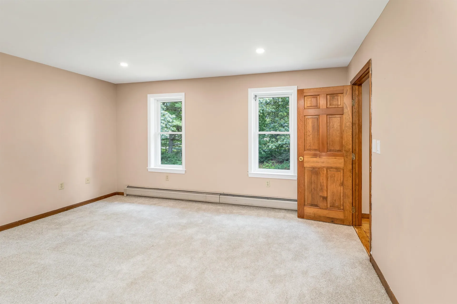 89 Kendall Pond Road Windham NH 03087