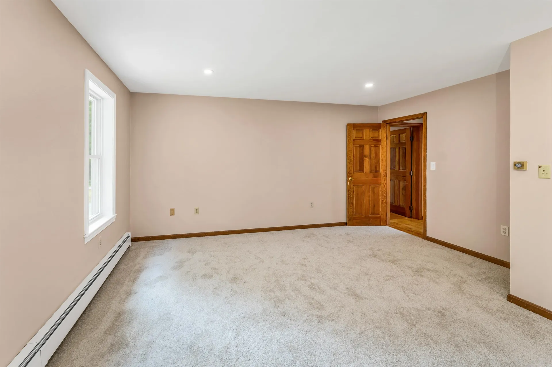89 Kendall Pond Road Windham NH 03087