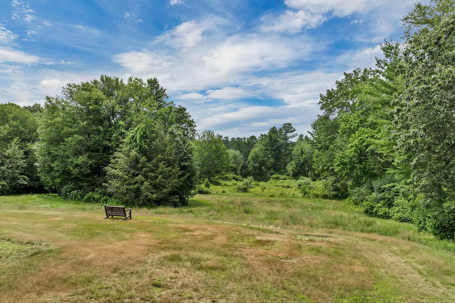 89 Kendall Pond Road Windham NH 03087