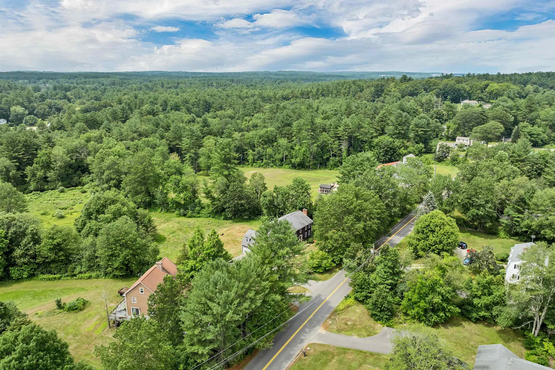 89 Kendall Pond Road Windham NH 03087