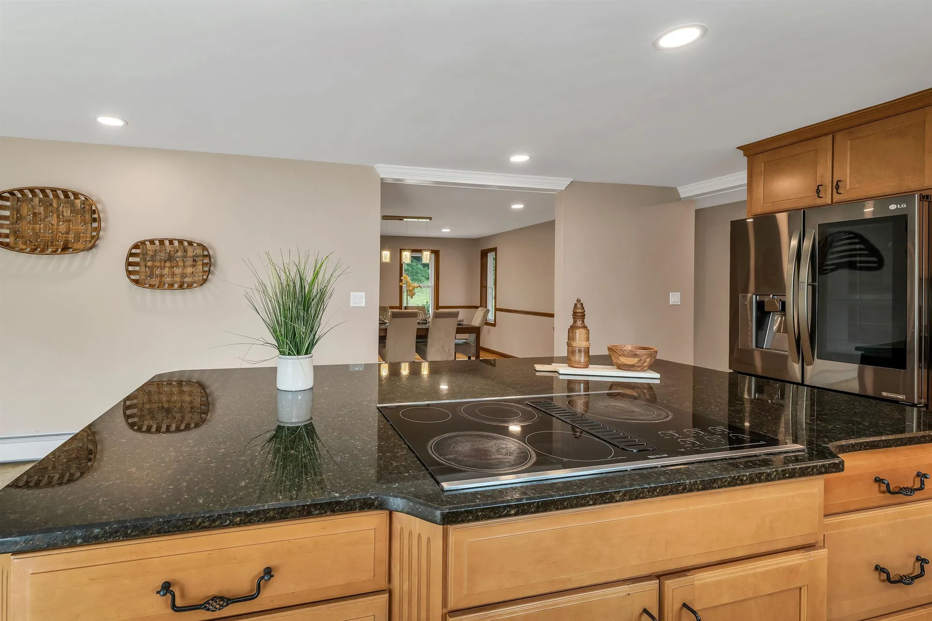 89 Kendall Pond Road Windham NH 03087