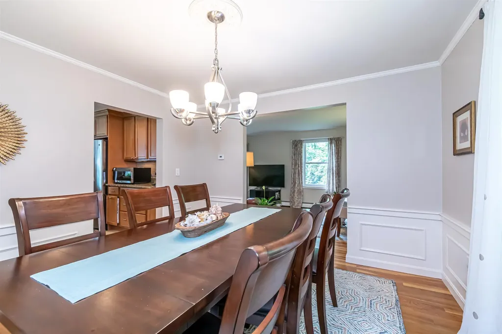 14 Briarwood Lane Amherst NH 03031