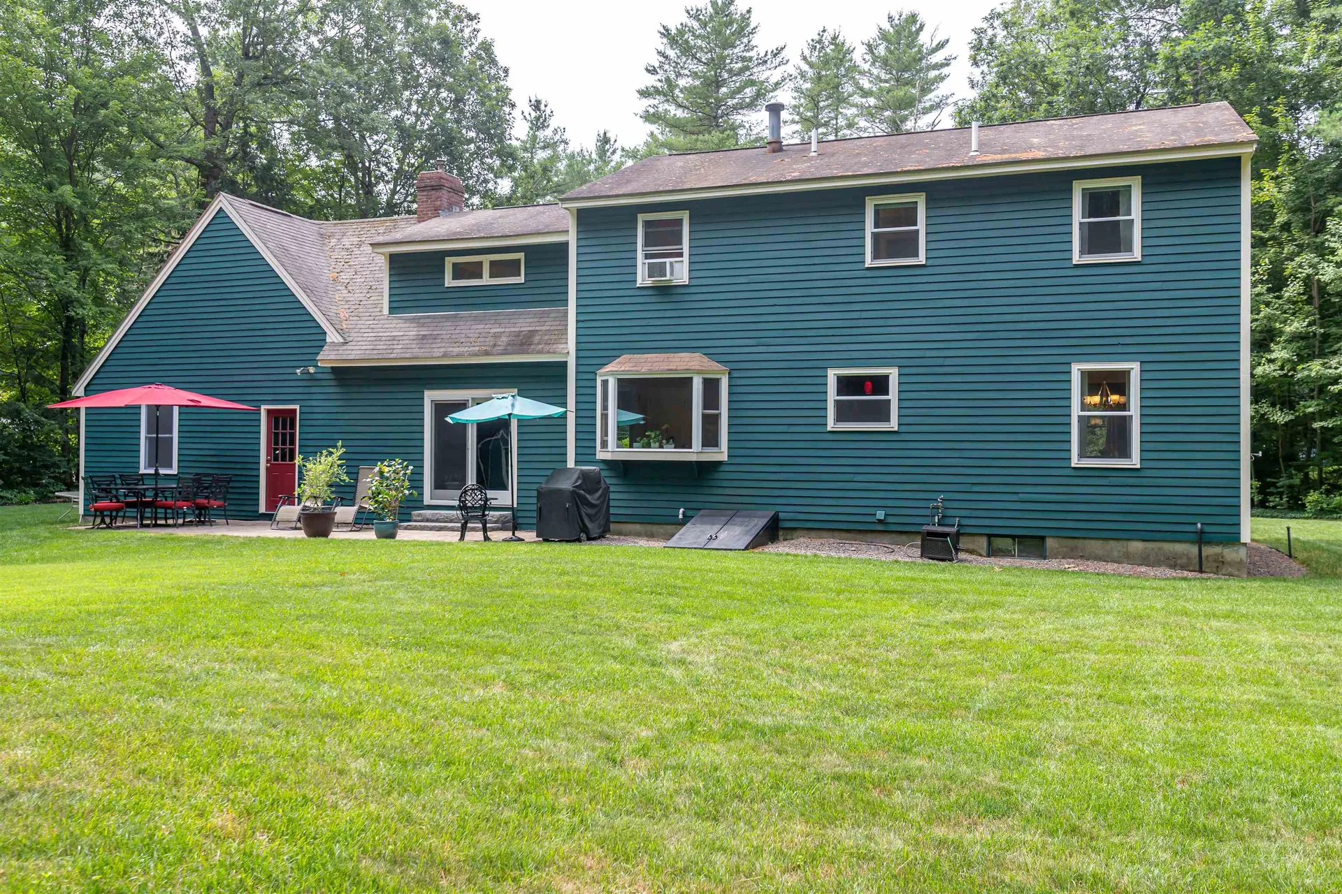 14 Briarwood Lane Amherst NH 03031