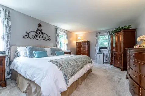 14 Briarwood Lane Amherst NH 03031