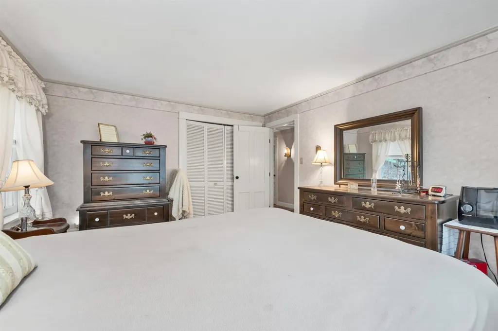 195 Sewall Road Wolfeboro NH 03894