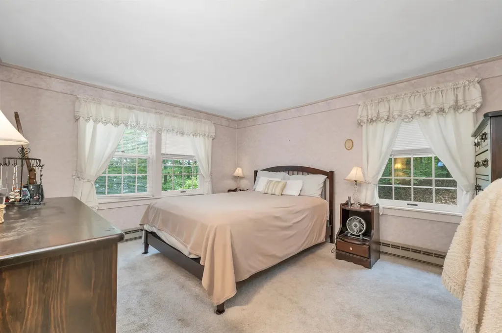 195 Sewall Road Wolfeboro NH 03894