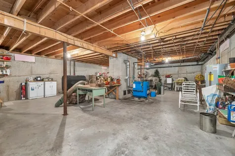 195 Sewall Road Wolfeboro NH 03894