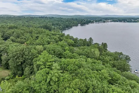 195 Sewall Road Wolfeboro NH 03894