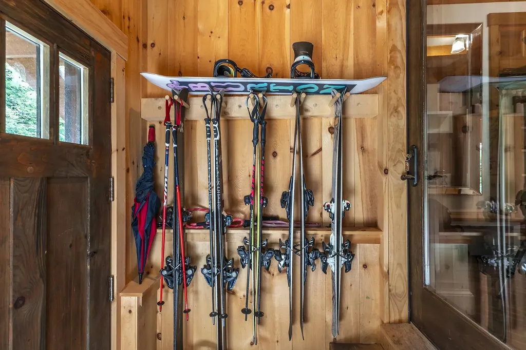 16 Hunters Ridge Winhall VT 05340