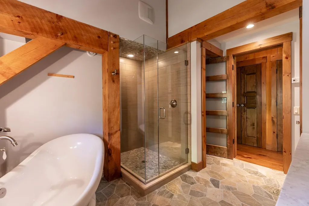 16 Hunters Ridge Winhall VT 05340