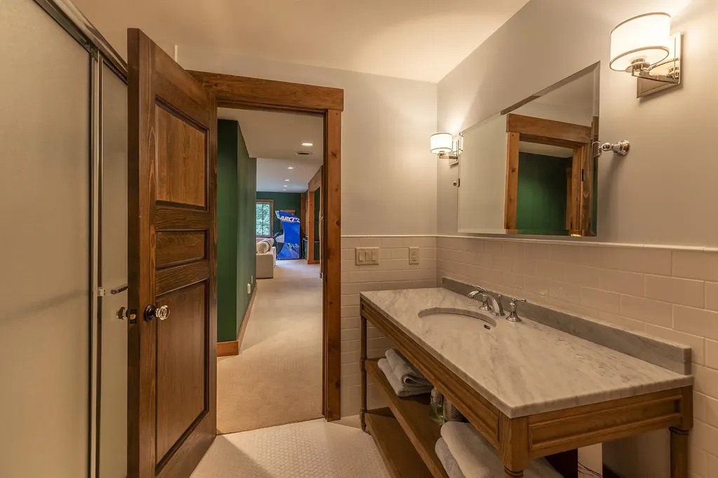 16 Hunters Ridge Winhall VT 05340