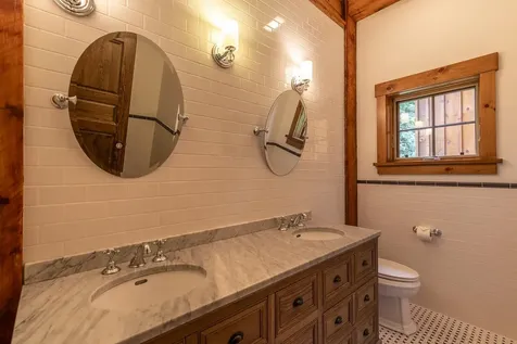 16 Hunters Ridge Winhall VT 05340