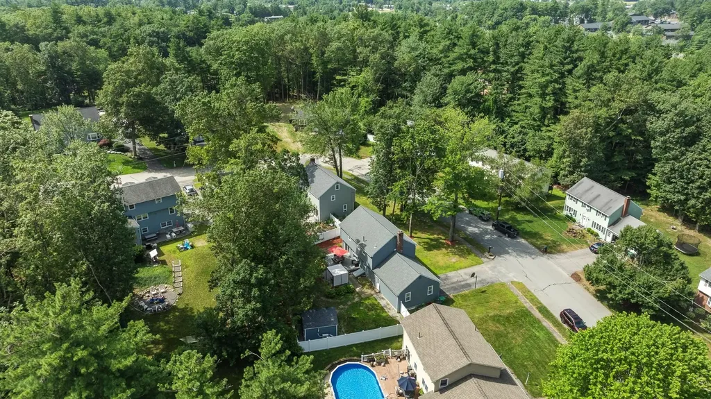 38 Monza Road Nashua NH 03064